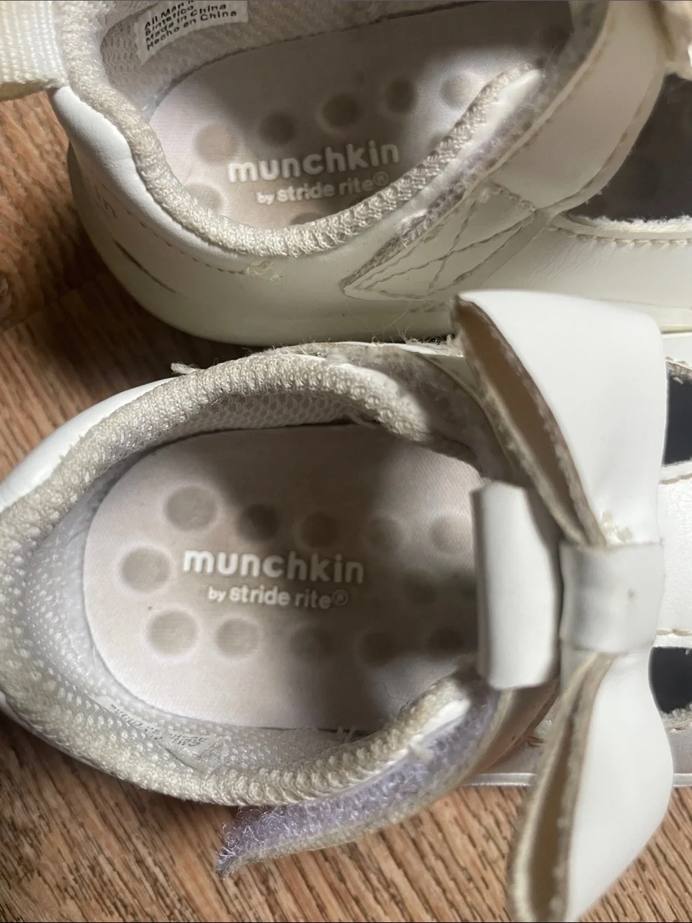 Munchkin Stride Rite Mary Jane Synthetic Bow 3 Baby Shoes